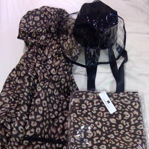 Laundry By Design RainJacket/Bag Set